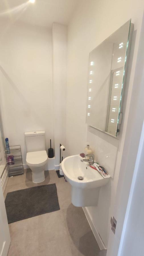 Stunning One Bedroom Holiday Flat In Уеймут Екстериор снимка